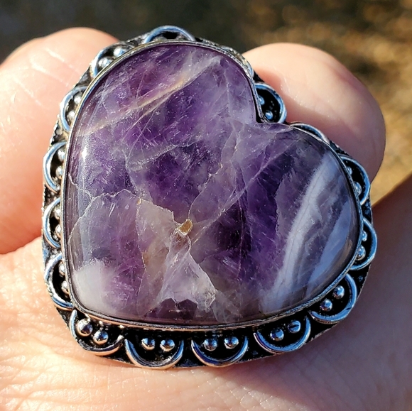 New Unique Heart Shaped Chevron Amethyst 925 Silver Statement Ring. - Picture 4 of 16